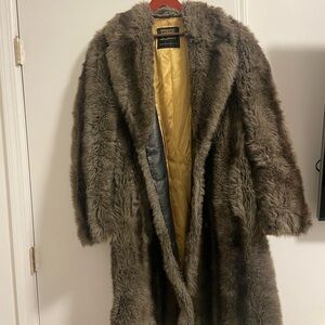 Vintage Women's Brown Faux Fur Coat